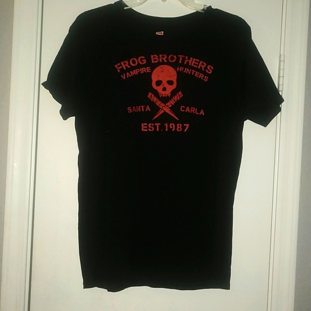Frog Brothers Lost Boys movie tee Ghost Tees. M